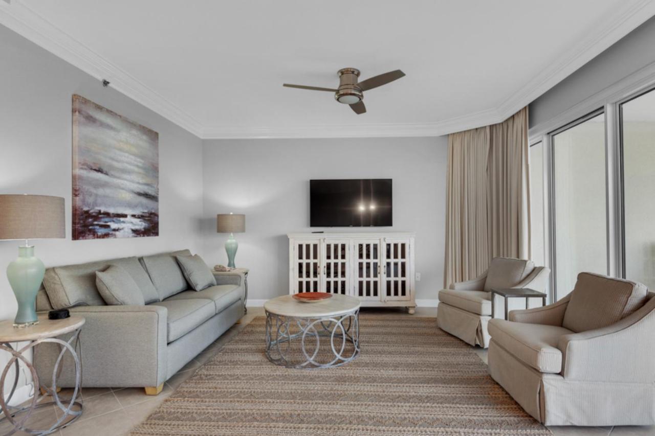 Tops'L Tides Destin Room photo